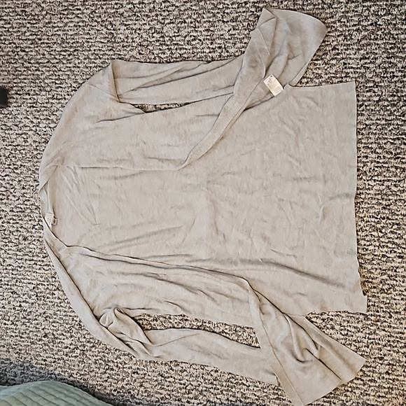 Large Grey Cardigan - Picture 1 of 3